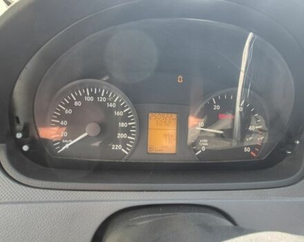 Белый Мерседес Вито, объемом двигателя 2 л и пробегом 250 тыс. км за 6900 $, фото 6 на Automoto.ua