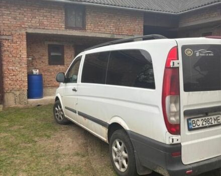 Белый Мерседес Вито, объемом двигателя 2.2 л и пробегом 400 тыс. км за 4200 $, фото 3 на Automoto.ua