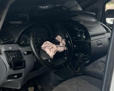 Мерседес Вито 2007 в Ковель на Automoto.ua Белый Мерседес Вито, объемом двигателя 2.1 л и пробегом 360 тыс. км за 2345 $, фото 4 на Automoto.ua