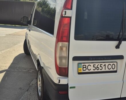 Белый Мерседес Вито, объемом двигателя 2 л и пробегом 250 тыс. км за 6900 $, фото 2 на Automoto.ua