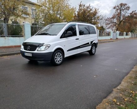 Мерседес Вито 2008 в Николаеве на Automoto.ua Белый Мерседес Вито, объемом двигателя 2.1 л и пробегом 301 тыс. км за 8199 $, фото 1 на Automoto.ua