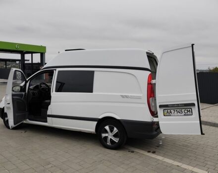 Білий Мерседес Віто, об'ємом двигуна 2.1 л та пробігом 205 тис. км за 7800 $, фото 15 на Automoto.ua