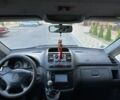 Белый Мерседес Вито, объемом двигателя 2.1 л и пробегом 385 тыс. км за 10500 $, фото 4 на Automoto.ua