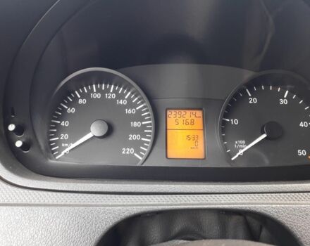 Белый Мерседес Вито, объемом двигателя 2.2 л и пробегом 250 тыс. км за 6900 $, фото 8 на Automoto.ua