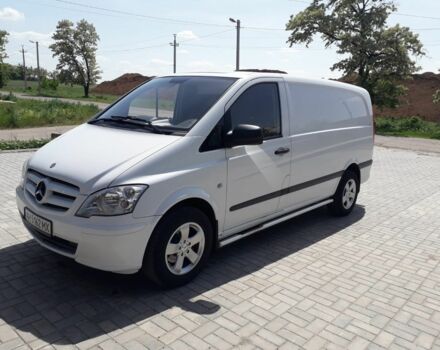 Белый Мерседес Вито, объемом двигателя 2.2 л и пробегом 250 тыс. км за 6900 $, фото 1 на Automoto.ua