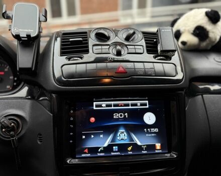 Білий Мерседес Віто, об'ємом двигуна 2.1 л та пробігом 293 тис. км за 12000 $, фото 9 на Automoto.ua