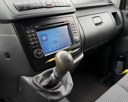 Білий Мерседес Віто, об'ємом двигуна 2.2 л та пробігом 280 тис. км за 2200 $, фото 5 на Automoto.ua