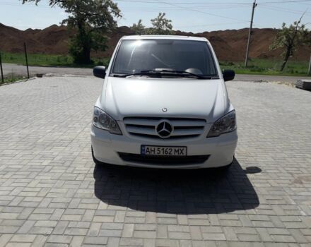 Белый Мерседес Вито, объемом двигателя 2.2 л и пробегом 250 тыс. км за 6900 $, фото 2 на Automoto.ua