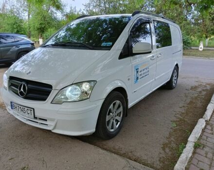Мерседес Вито 2012 в Арцизе на Automoto.ua Белый Мерседес Вито, объемом двигателя 2.1 л и пробегом 257 тыс. км за 12500 $, фото 4 на Automoto.ua