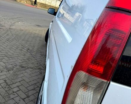 Белый Мерседес Вито, объемом двигателя 3 л и пробегом 0 тыс. км за 13950 $, фото 4 на Automoto.ua