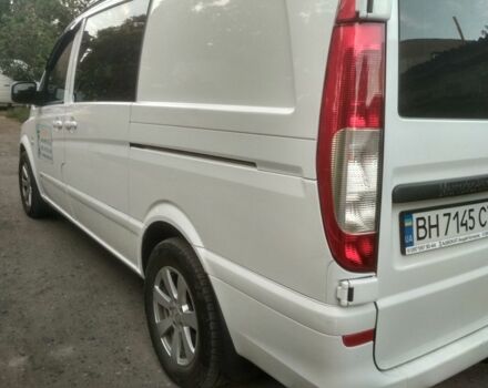 Мерседес Вито 2012 в Арцизе на Automoto.ua Белый Мерседес Вито, объемом двигателя 2.1 л и пробегом 257 тыс. км за 12500 $, фото 3 на Automoto.ua