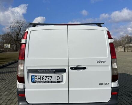 Белый Мерседес Вито, объемом двигателя 2.1 л и пробегом 300 тыс. км за 10800 $, фото 4 на Automoto.ua