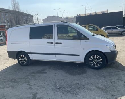 Белый Мерседес Вито, объемом двигателя 2.2 л и пробегом 309 тыс. км за 14300 $, фото 17 на Automoto.ua