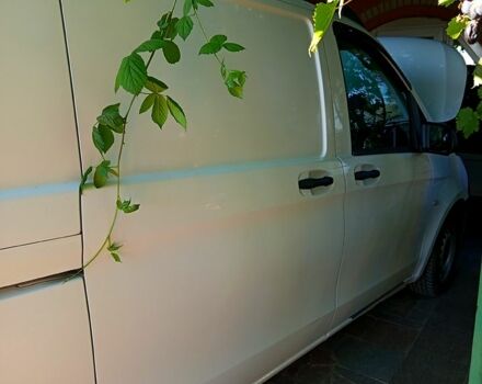 Мерседес Вито 2014 в Никополе на Automoto.ua Белый Мерседес Вито, объемом двигателя 1.6 л и пробегом 150 тыс. км за 15000 $, фото 7 на Automoto.ua