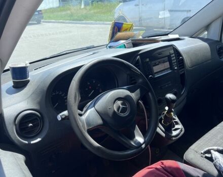 Білий Мерседес Віто, об'ємом двигуна 1.6 л та пробігом 303 тис. км за 9800 $, фото 15 на Automoto.ua