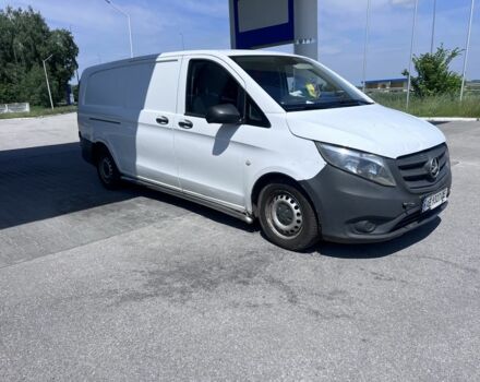 Білий Мерседес Віто, об'ємом двигуна 1.6 л та пробігом 303 тис. км за 9800 $, фото 12 на Automoto.ua