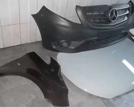 Белый Мерседес Вито, объемом двигателя 0 л и пробегом 100 тыс. км за 300 $, фото 1 на Automoto.ua