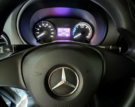 Белый Мерседес Вито, объемом двигателя 0 л и пробегом 55 тыс. км за 18000 $, фото 1 на Automoto.ua