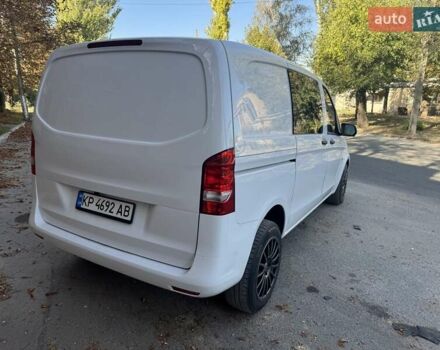 Мерседес Вито 2021 в Запорожье на Automoto.ua Белый Мерседес Вито, объемом двигателя 0 л и пробегом 93 тыс. км за 20900 $, фото 9 на Automoto.ua