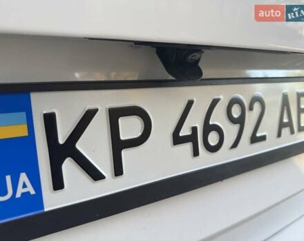 Мерседес Вито 2021 в Запорожье на Automoto.ua Белый Мерседес Вито, объемом двигателя 0 л и пробегом 93 тыс. км за 20900 $, фото 27 на Automoto.ua