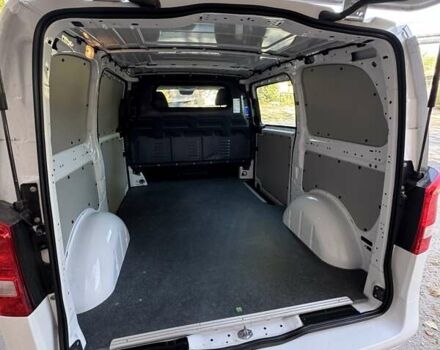 Мерседес Вито 2021 в Запорожье на Automoto.ua Белый Мерседес Вито, объемом двигателя 0 л и пробегом 93 тыс. км за 20900 $, фото 14 на Automoto.ua