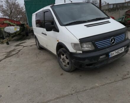 Белый Мерседес Вито, объемом двигателя 0 л и пробегом 333 тыс. км за 2200 $, фото 3 на Automoto.ua