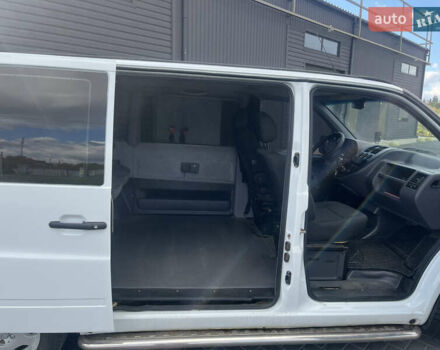 Білий Мерседес Віто, об'ємом двигуна 2.3 л та пробігом 605 тис. км за 5500 $, фото 7 на Automoto.ua