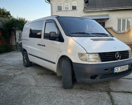 Белый Мерседес Вито, объемом двигателя 2.3 л и пробегом 380 тыс. км за 4500 $, фото 1 на Automoto.ua