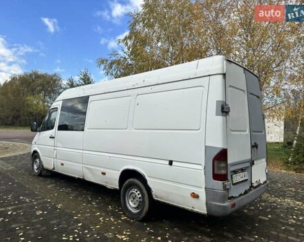 Белый Мерседес Вито, объемом двигателя 2.9 л и пробегом 816 тыс. км за 2999 $, фото 2 на Automoto.ua