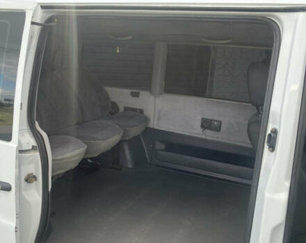 Білий Мерседес Віто, об'ємом двигуна 2.3 л та пробігом 605 тис. км за 5500 $, фото 8 на Automoto.ua