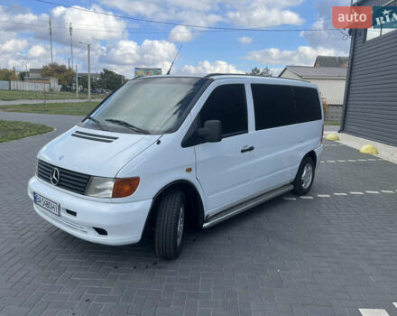 Білий Мерседес Віто, об'ємом двигуна 2.3 л та пробігом 605 тис. км за 5500 $, фото 1 на Automoto.ua