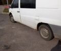 Білий Мерседес Віто, об'ємом двигуна 2.3 л та пробігом 392 тис. км за 3200 $, фото 2 на Automoto.ua