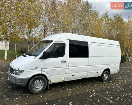 Белый Мерседес Вито, объемом двигателя 2.9 л и пробегом 816 тыс. км за 2999 $, фото 3 на Automoto.ua