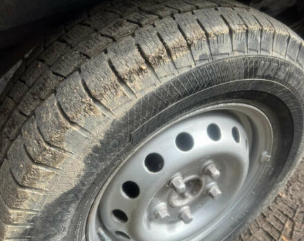 Белый Мерседес Вито, объемом двигателя 2.9 л и пробегом 816 тыс. км за 2999 $, фото 13 на Automoto.ua