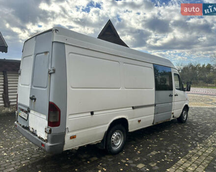 Белый Мерседес Вито, объемом двигателя 2.9 л и пробегом 816 тыс. км за 2999 $, фото 5 на Automoto.ua