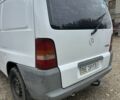 Белый Мерседес Вито, объемом двигателя 2.2 л и пробегом 350 тыс. км за 3300 $, фото 1 на Automoto.ua