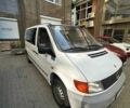 Белый Мерседес Вито, объемом двигателя 2.3 л и пробегом 160 тыс. км за 4500 $, фото 6 на Automoto.ua