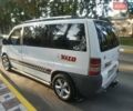 Белый Мерседес Вито, объемом двигателя 2.3 л и пробегом 350 тыс. км за 10000 $, фото 5 на Automoto.ua