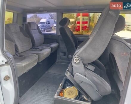 Білий Мерседес Віто, об'ємом двигуна 2.3 л та пробігом 487 тис. км за 5200 $, фото 19 на Automoto.ua