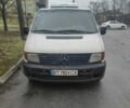 Білий Мерседес Віто, об'ємом двигуна 2.3 л та пробігом 350 тис. км за 2800 $, фото 1 на Automoto.ua