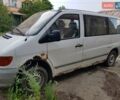 Білий Мерседес Віто, об'ємом двигуна 2.3 л та пробігом 300 тис. км за 2400 $, фото 2 на Automoto.ua