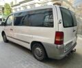 Белый Мерседес Вито, объемом двигателя 2.3 л и пробегом 160 тыс. км за 4500 $, фото 2 на Automoto.ua