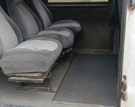 Мерседес Вито 1999 в Кривом Роге на Automoto.ua Белый Мерседес Вито, объемом двигателя 2.3 л и пробегом 500 тыс. км за 3000 $, фото 2 на Automoto.ua