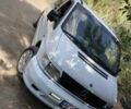 Белый Мерседес Вито, объемом двигателя 2.2 л и пробегом 469 тыс. км за 4000 $, фото 1 на Automoto.ua