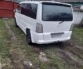 Белый Мерседес Вито, объемом двигателя 2.3 л и пробегом 405 тыс. км за 4500 $, фото 4 на Automoto.ua