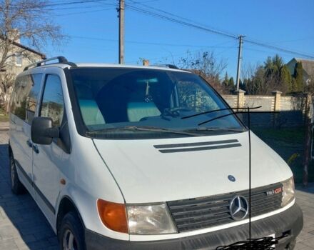 Белый Мерседес Вито, объемом двигателя 2.2 л и пробегом 360 тыс. км за 5000 $, фото 8 на Automoto.ua