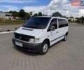 Білий Мерседес Віто, об'ємом двигуна 2.2 л та пробігом 350 тис. км за 4900 $, фото 1 на Automoto.ua