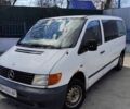 Белый Мерседес Вито, объемом двигателя 2.2 л и пробегом 275 тыс. км за 3900 $, фото 1 на Automoto.ua