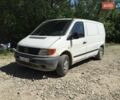 Белый Мерседес Вито, объемом двигателя 2.2 л и пробегом 500 тыс. км за 2600 $, фото 1 на Automoto.ua
