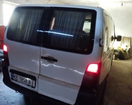 Білий Мерседес Віто, об'ємом двигуна 2.3 л та пробігом 600 тис. км за 3100 $, фото 2 на Automoto.ua